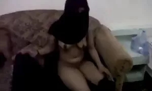 ema-arabhu besifazan ...